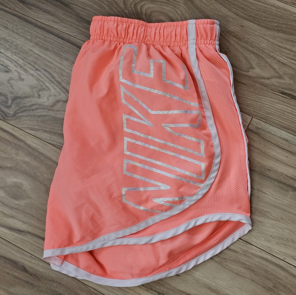 Nike Dry-Fit  Bright Orange  Womems Size M Sports Shorts